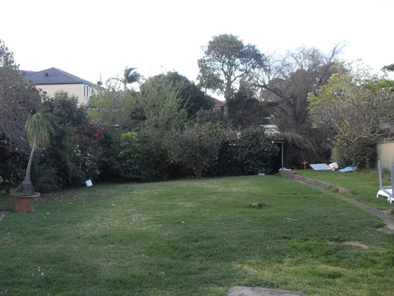 30 Fairy Avenue, Fairy Meadow NSW 2519