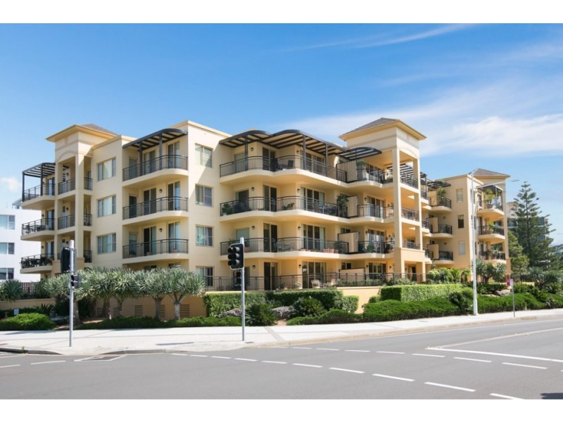 15/2-8 Harbour Street, Wollongong NSW 2500