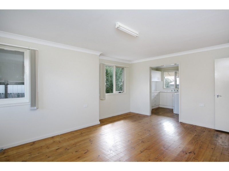 21 Gasnier Road, Barrack Heights NSW 2528