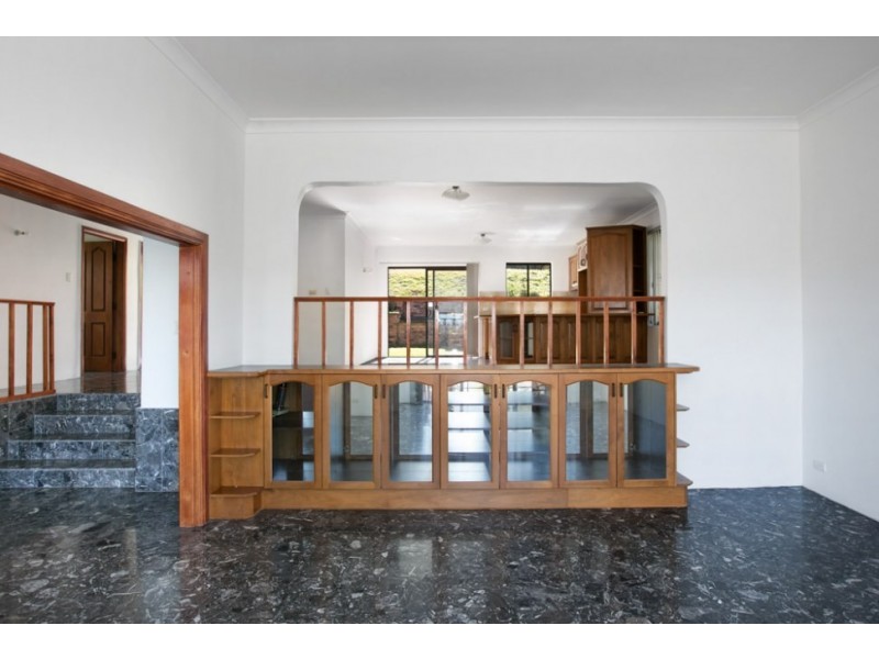 24 Parmenter Avenue, Corrimal NSW 2518