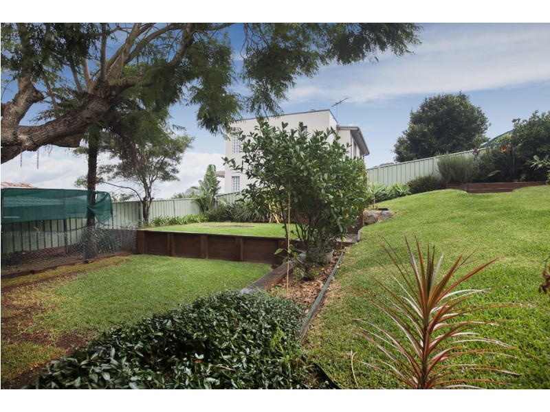 31 Bellevue Road, Figtree NSW 2525