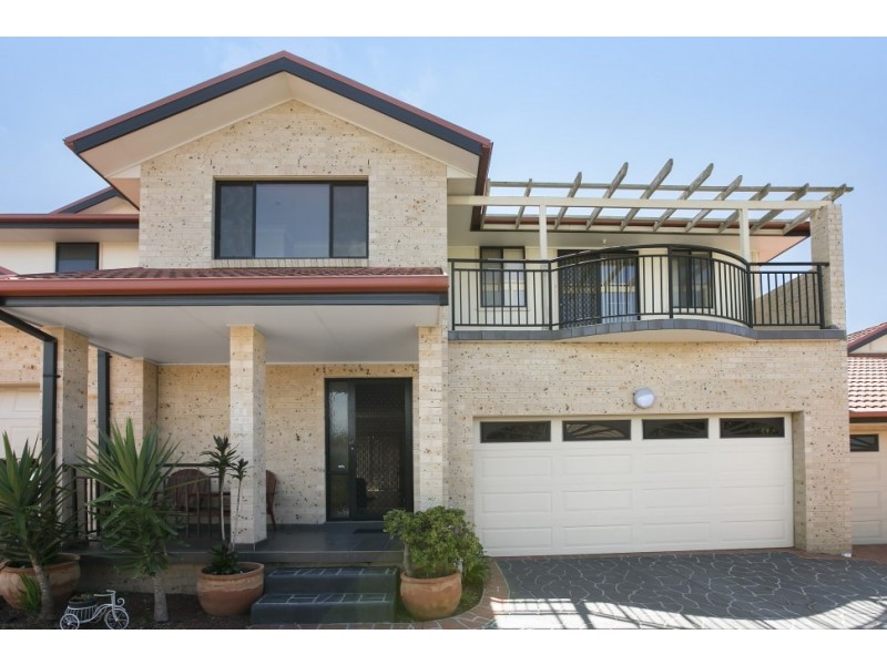 2/25 Willinga Road, Flinders NSW 2529