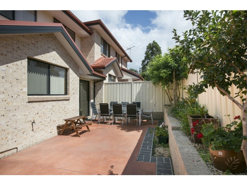 2/25 Willinga Road, Flinders NSW 2529