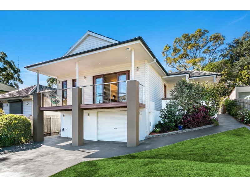 7 Taronga Avenue, Mangerton NSW 2500