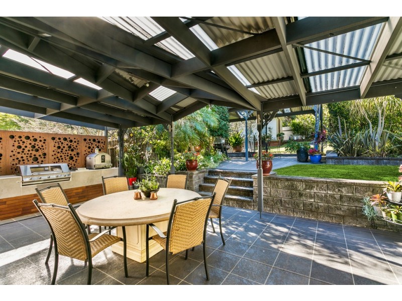 7 Taronga Avenue, Mangerton NSW 2500
