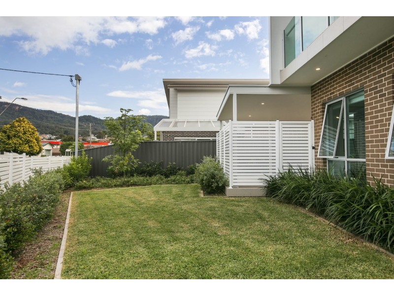 3/102 Balgownie Road, Balgownie NSW 2519