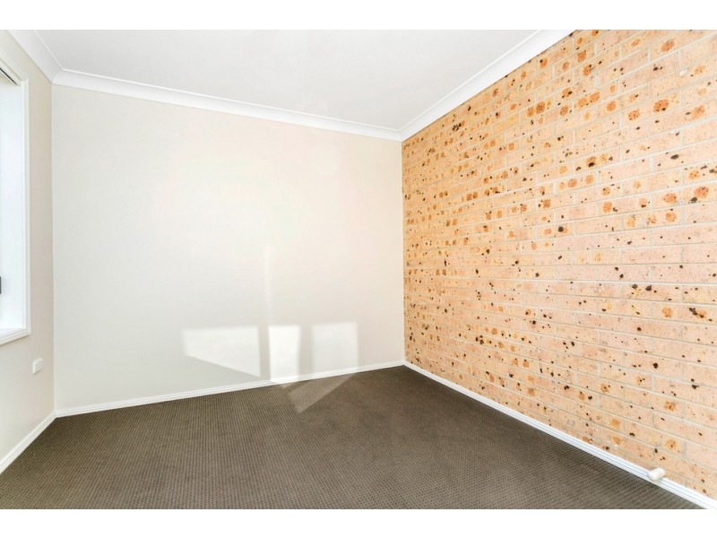 2/36-38 Ash Avenue, Albion Park Rail NSW 2527