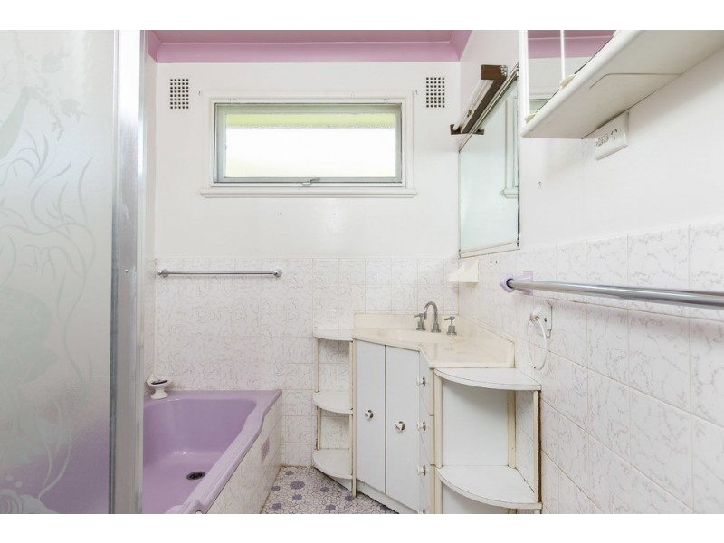 26 Alandale Avenue, Figtree NSW 2525