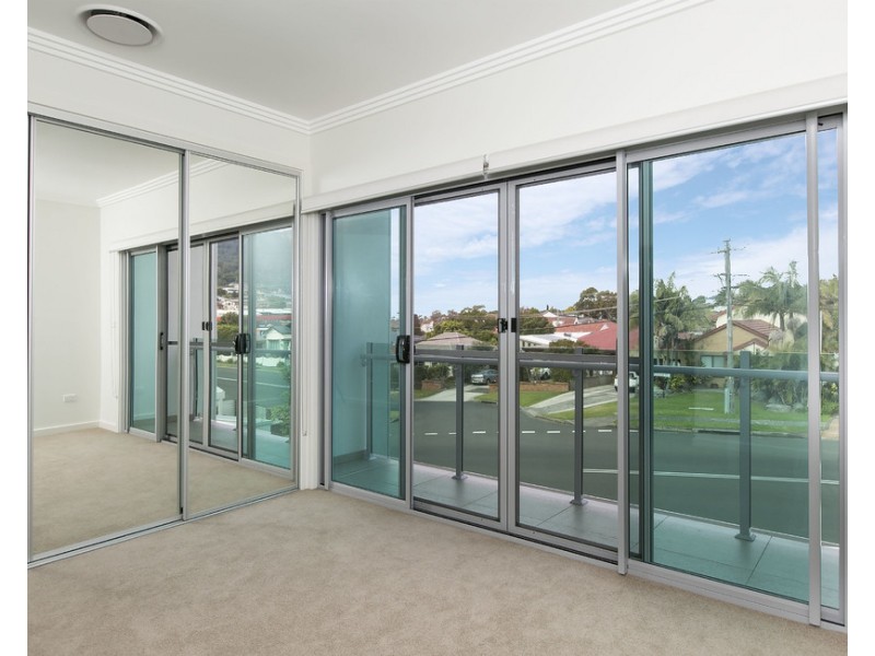 3/102 Balgownie Road, Balgownie NSW 2519