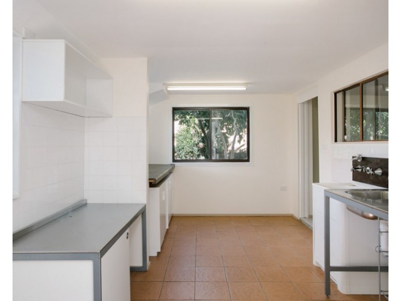 61 Robsons Road, Keiraville NSW 2500