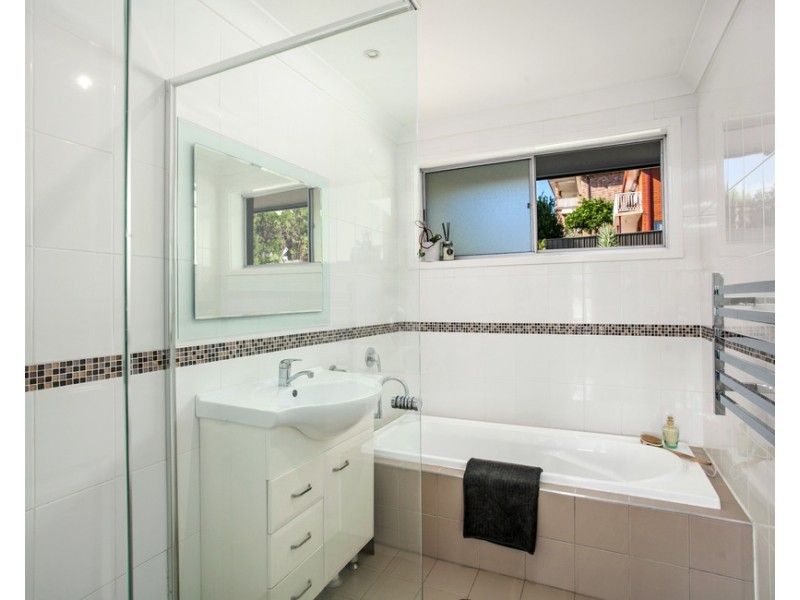 10 O’Donnell Drive, Figtree NSW 2525