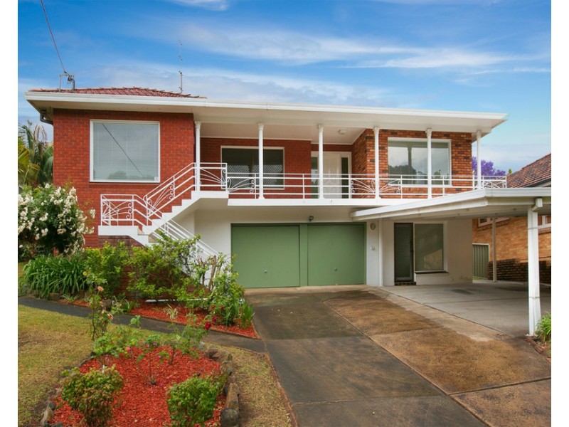 42 Dumfries Avenue, Mount Ousley NSW 2519