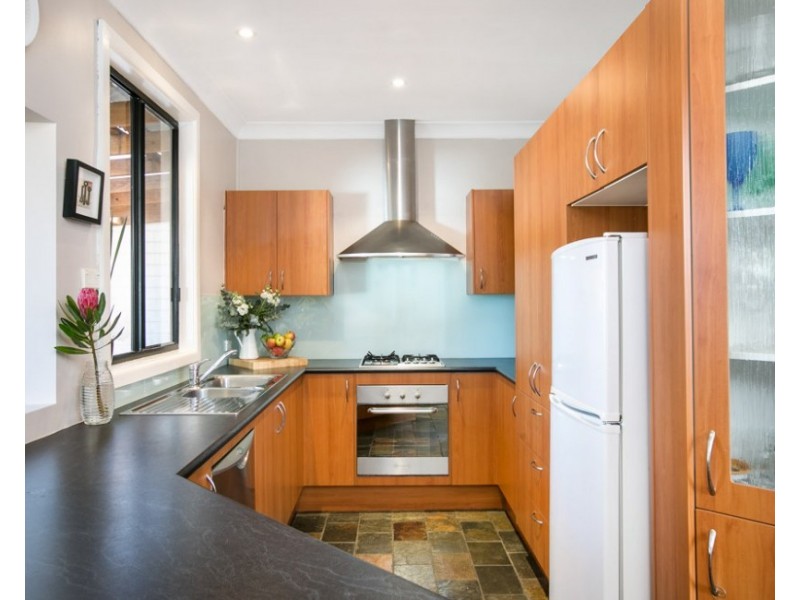 249 Rothery Street, Corrimal NSW 2518