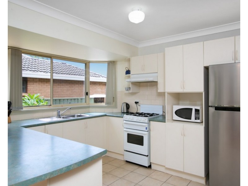 2/88-92 Campbell Street, Woonona NSW 2517