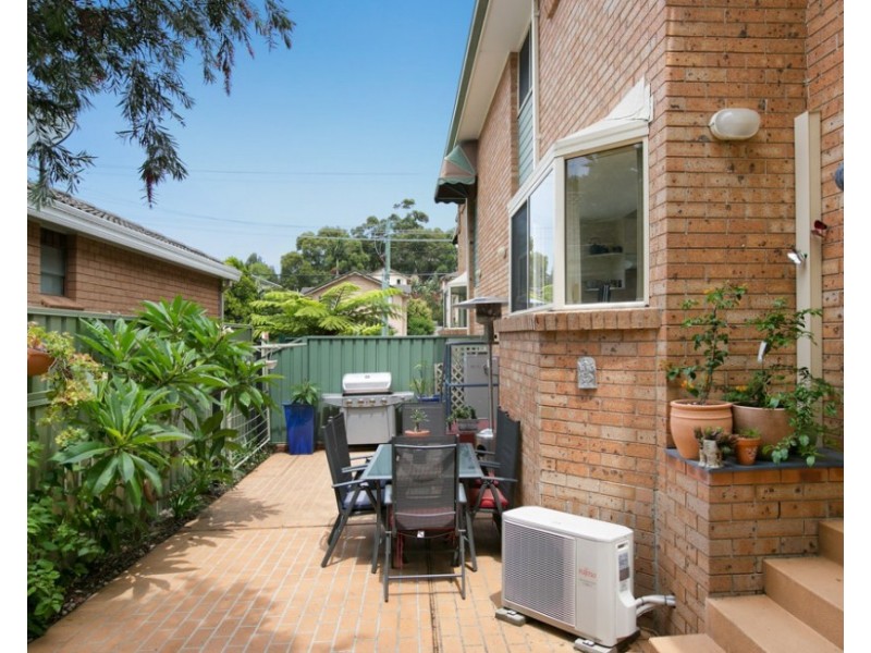 2/88-92 Campbell Street, Woonona NSW 2517