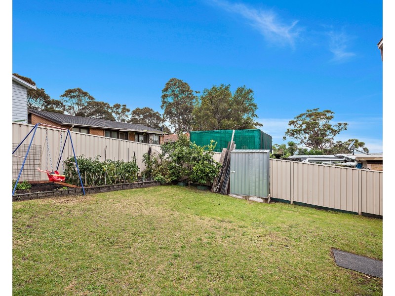 18 The Avenue, Mount Saint Thomas NSW 2500