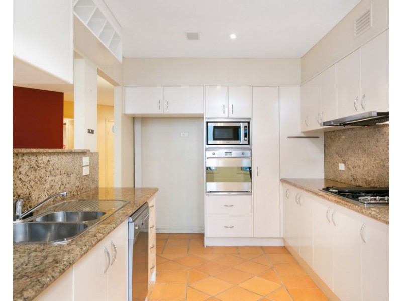 15/2-8 Harbour Street, Wollongong NSW 2500