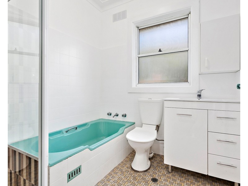 14 Ramah Avenue, Mount Ousley NSW 2519