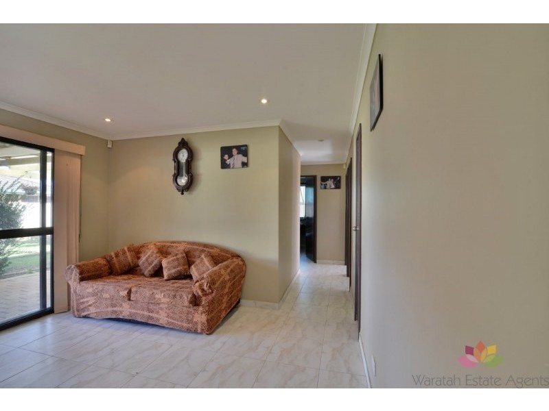 18 Aldinga Place, Claremont Meadows NSW 2747