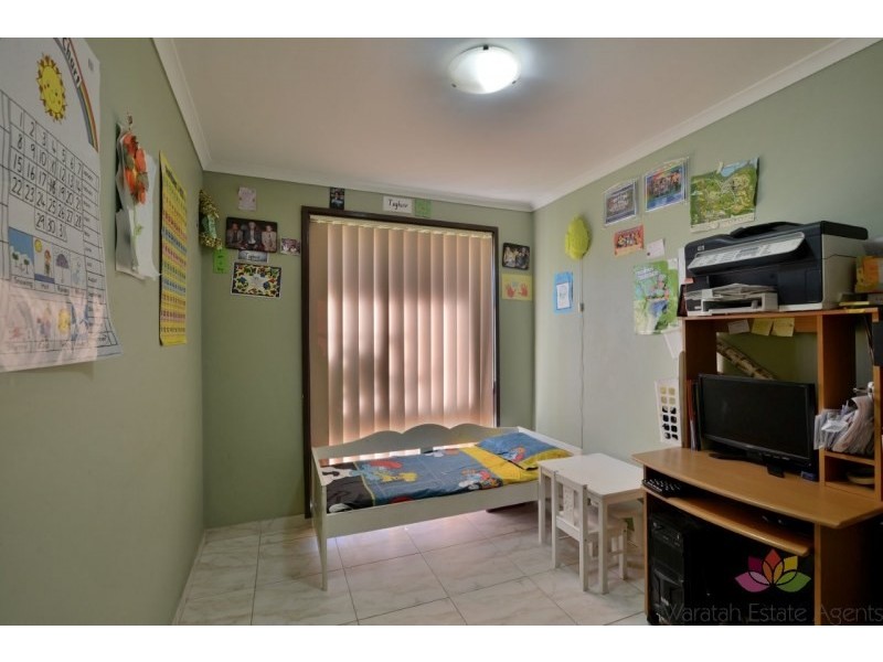 18 Aldinga Place, Claremont Meadows NSW 2747