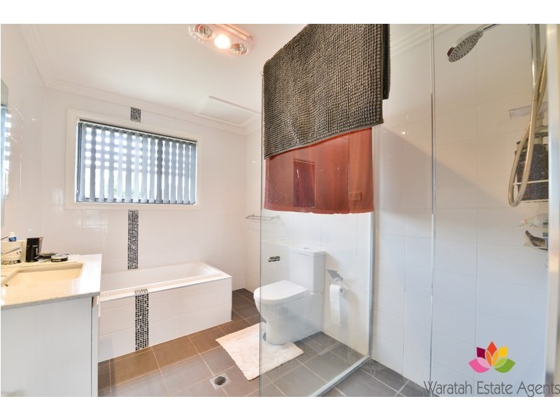 400 Glenmore Parkway, Glenmore Park NSW 2745