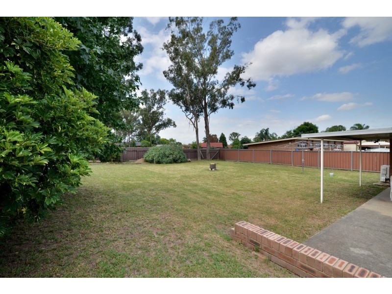 1 Galatea Street, Plumpton NSW 2761