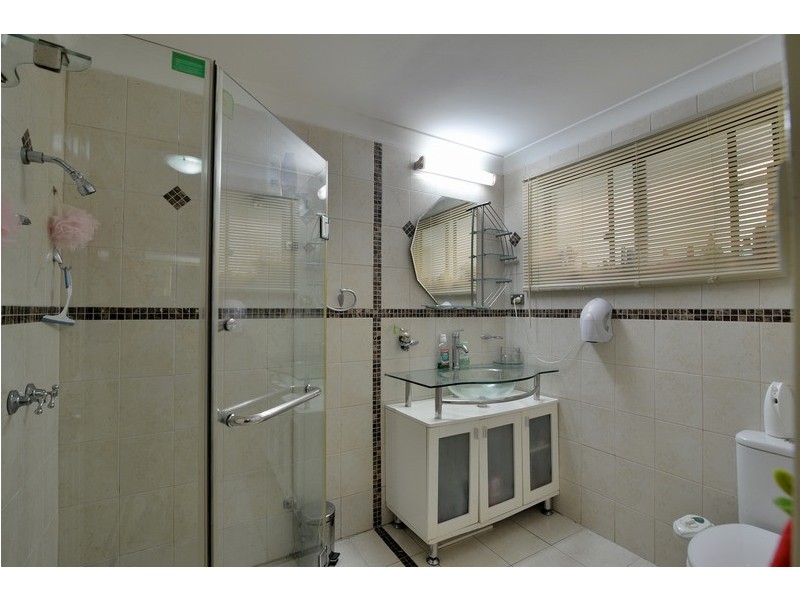 194 Farnham Road, Quakers Hill NSW 2763