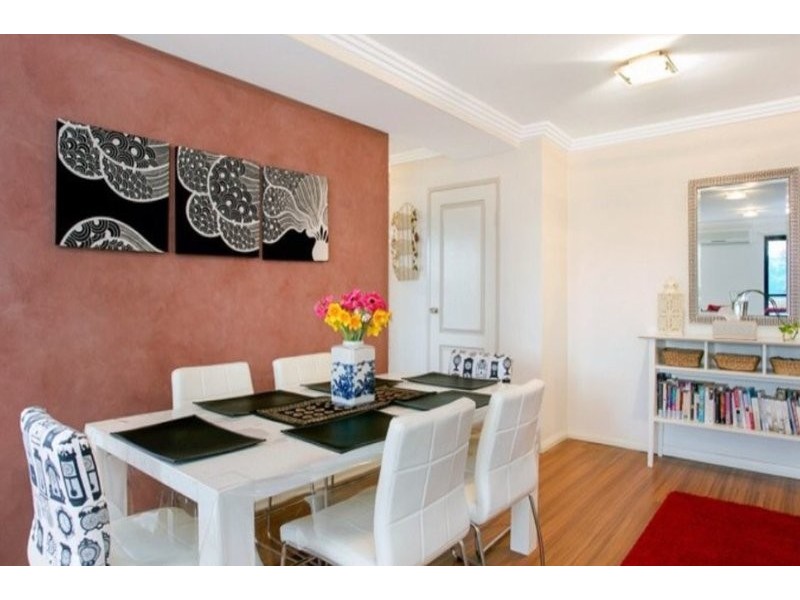 9/282 High Street, Penrith NSW 2750