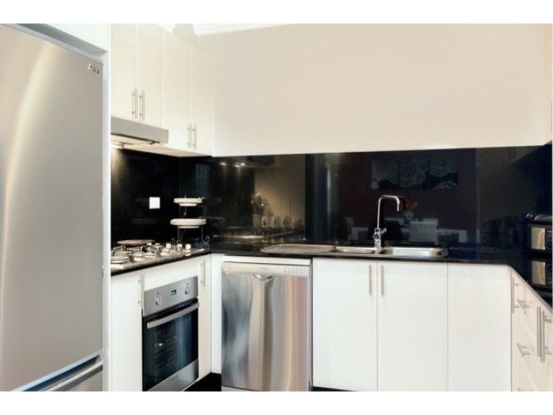 9/282 High Street, Penrith NSW 2750