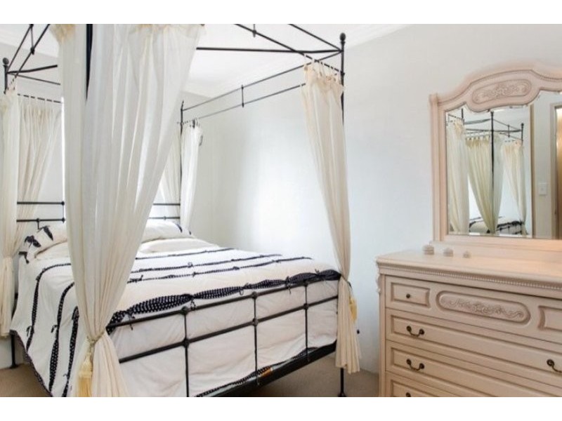 9/282 High Street, Penrith NSW 2750