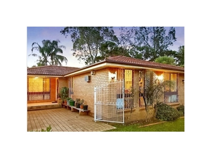 8 Reeve Crescent, Doonside NSW 2767