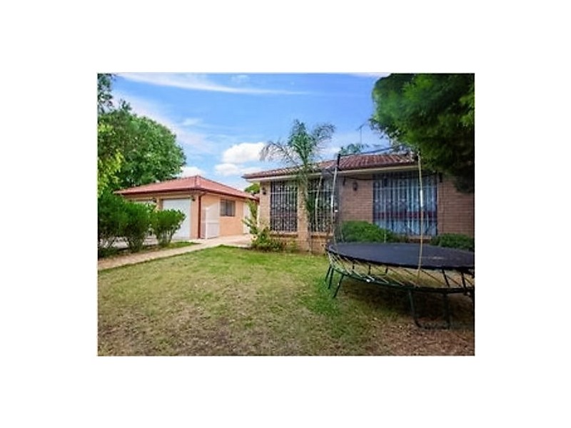 8 Reeve Crescent, Doonside NSW 2767