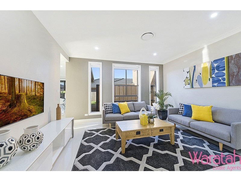 148 Greenview Parade, The Ponds NSW 2769