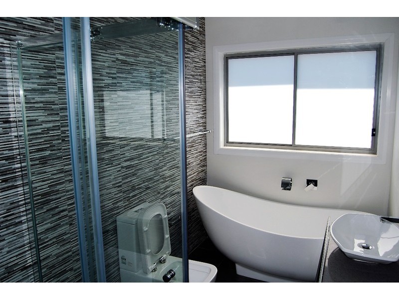 10 Springwood Avenue, The Ponds NSW 2769