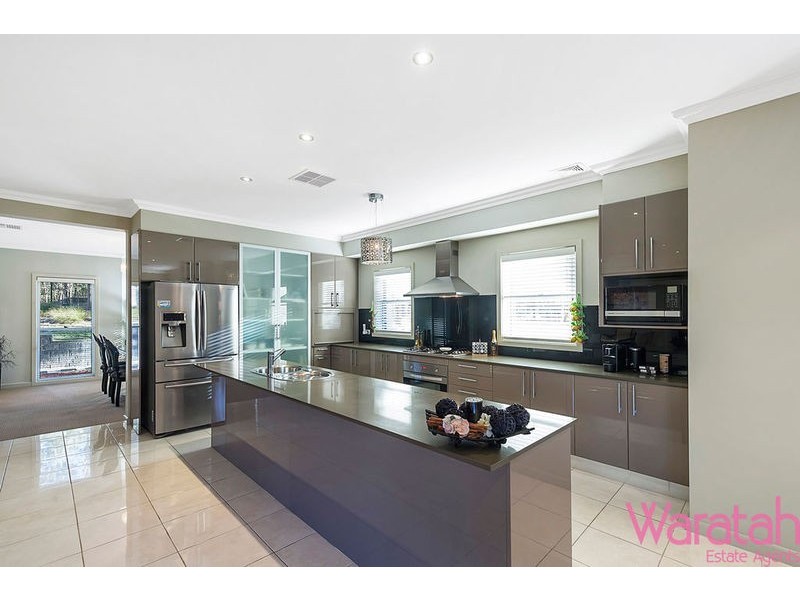 25 Bruton Avenue, The Ponds NSW 2769