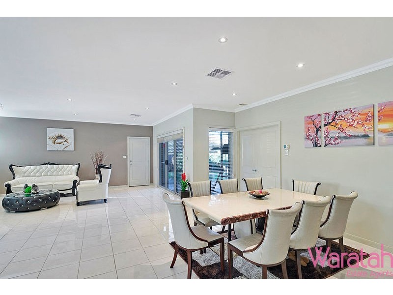 25 Bruton Avenue, The Ponds NSW 2769