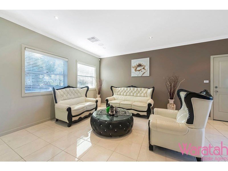 25 Bruton Avenue, The Ponds NSW 2769