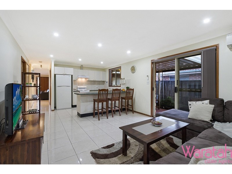 9 Mandarin Way, Glenwood NSW 2768