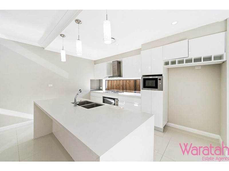 8 Bullaburra Street, The Ponds NSW 2769