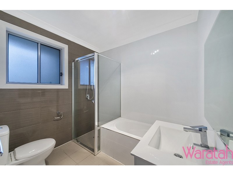 4/27 Falmouth Road, Quakers Hill NSW 2763