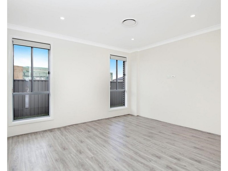 1 Renton Street, Marsden Park NSW 2765