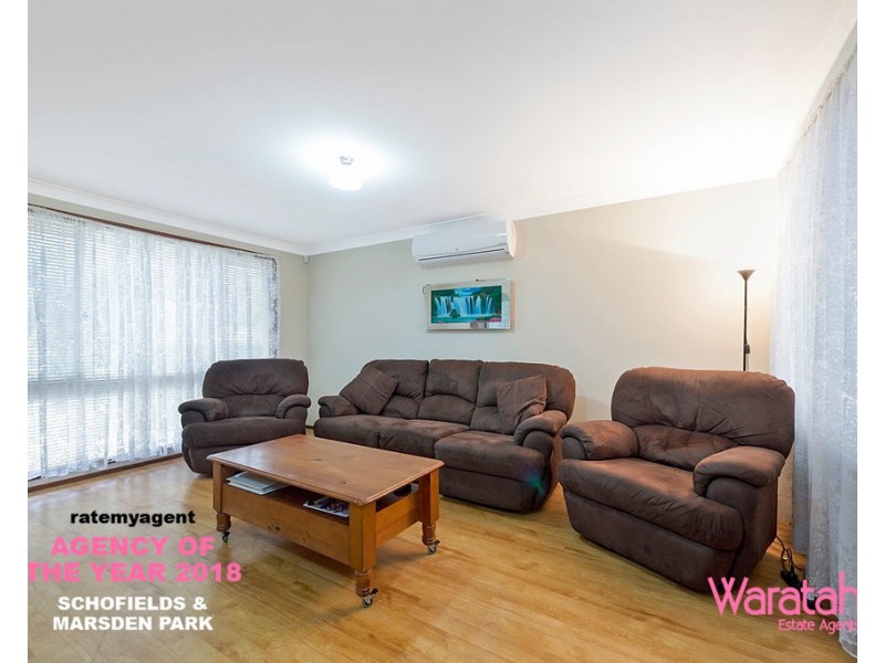 32 Torrance Crescent, Quakers Hill NSW 2763