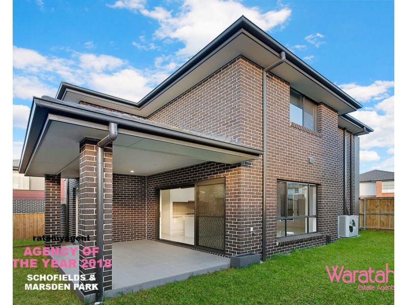 32 Summerland Crescent, Colebee NSW 2761