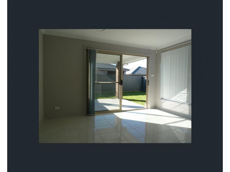 52 Stephenson Drive, Ropes Crossing NSW 2760