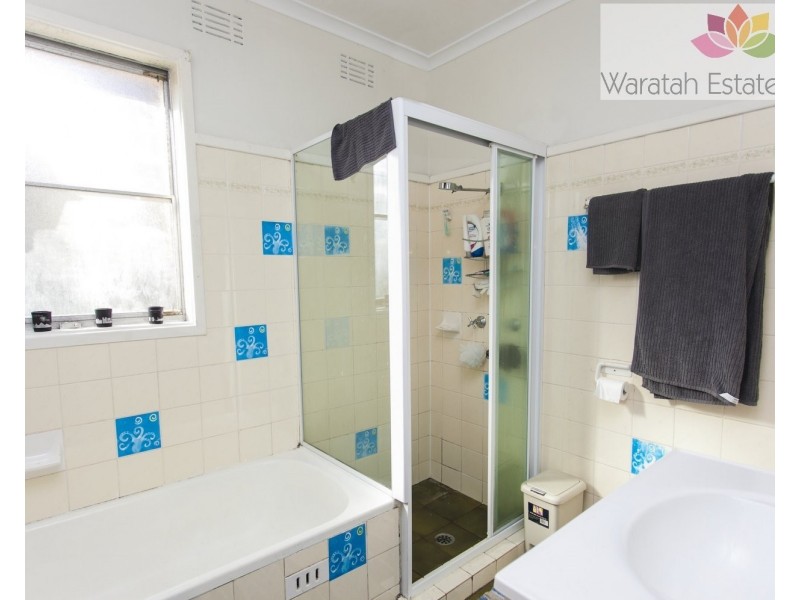 2 Pearce Road, Quakers Hill NSW 2763