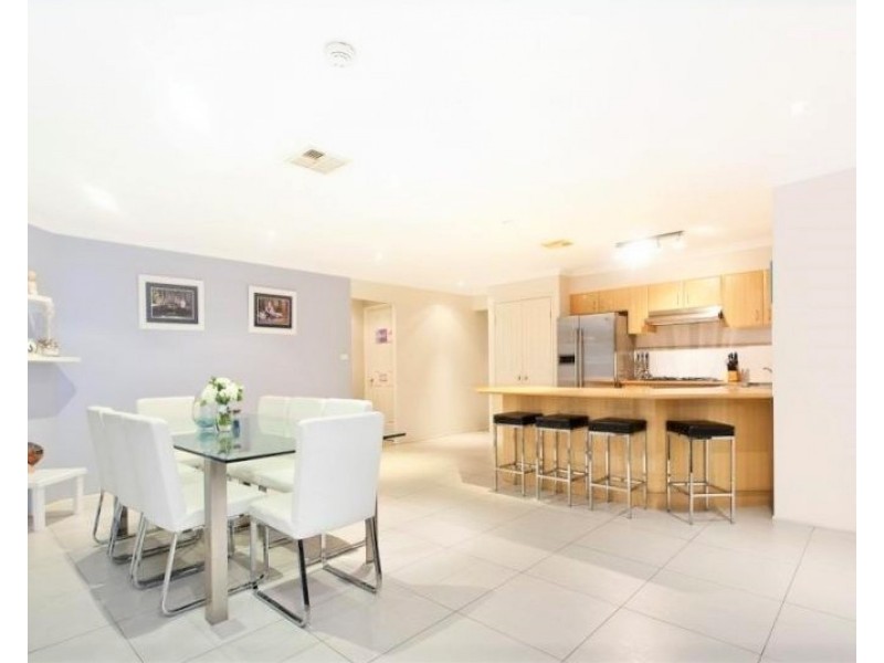 71 Guardian Avenue, Beaumont Hills NSW 2155