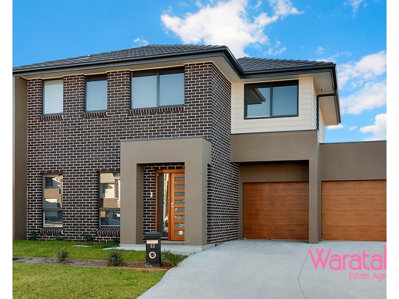 32 Summerland Crescent, Colebee NSW 2761