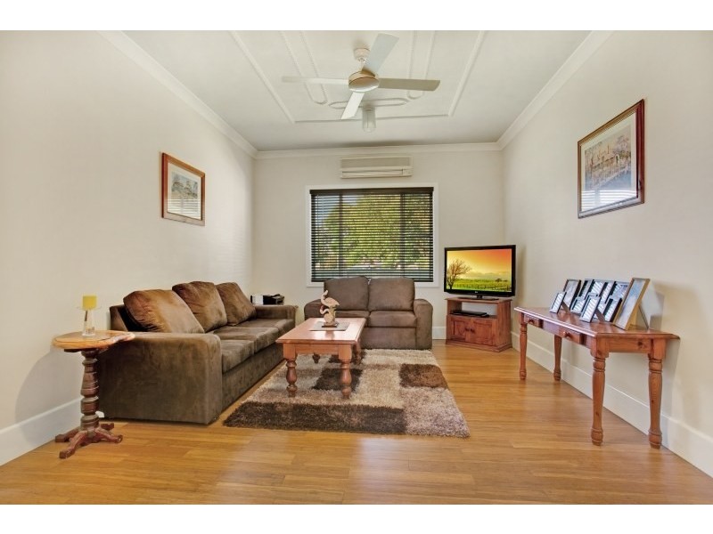 95 Castlereagh Street, Singleton NSW 2330