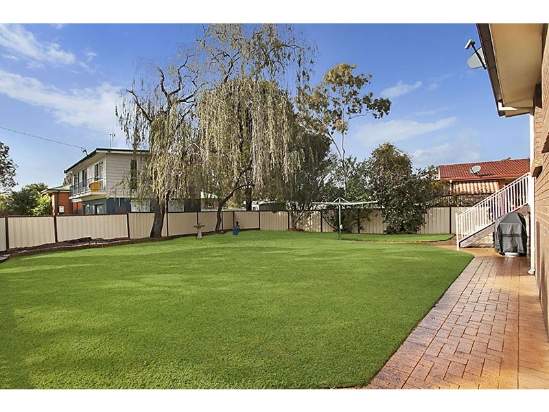 12 Hanalei Avenue, Chittaway Bay NSW 2261