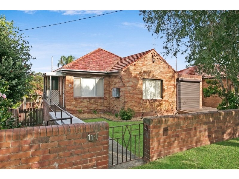 11 Delando Street, Waratah NSW 2298